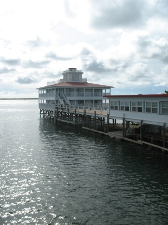 Lighthouse Resort (Utila)