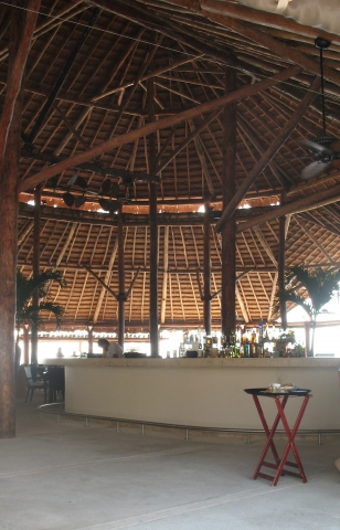 Huge palapa roof over beach bar at el Presedente