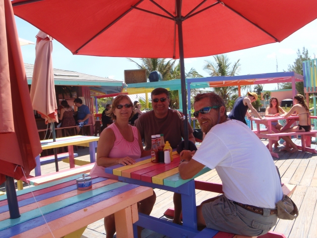 Debbie, Randy & R2 (Nippers)