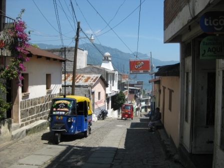 Looking down the street
at San Pedro